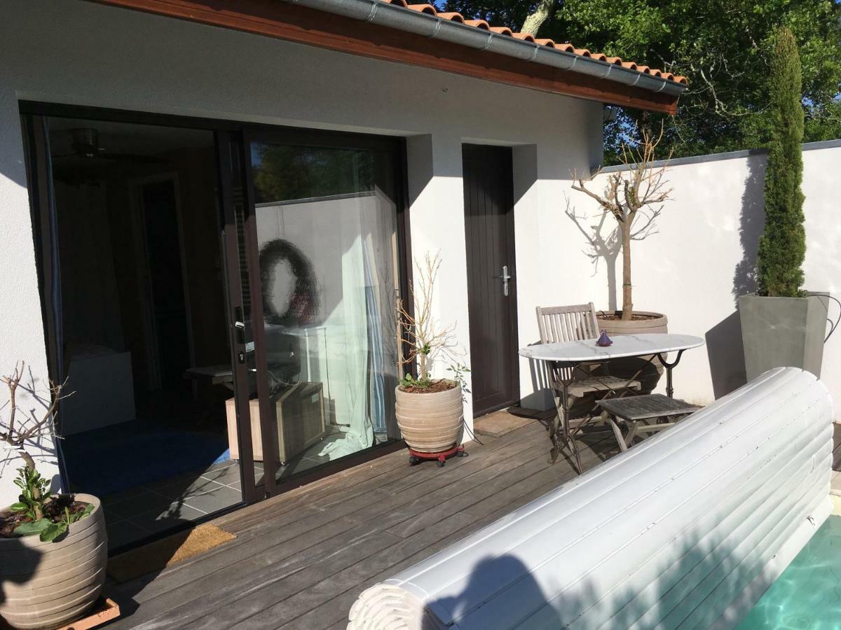 La Casa Bonita Bed and Breakfast Martignas-sur-Jalle Exteriör bild