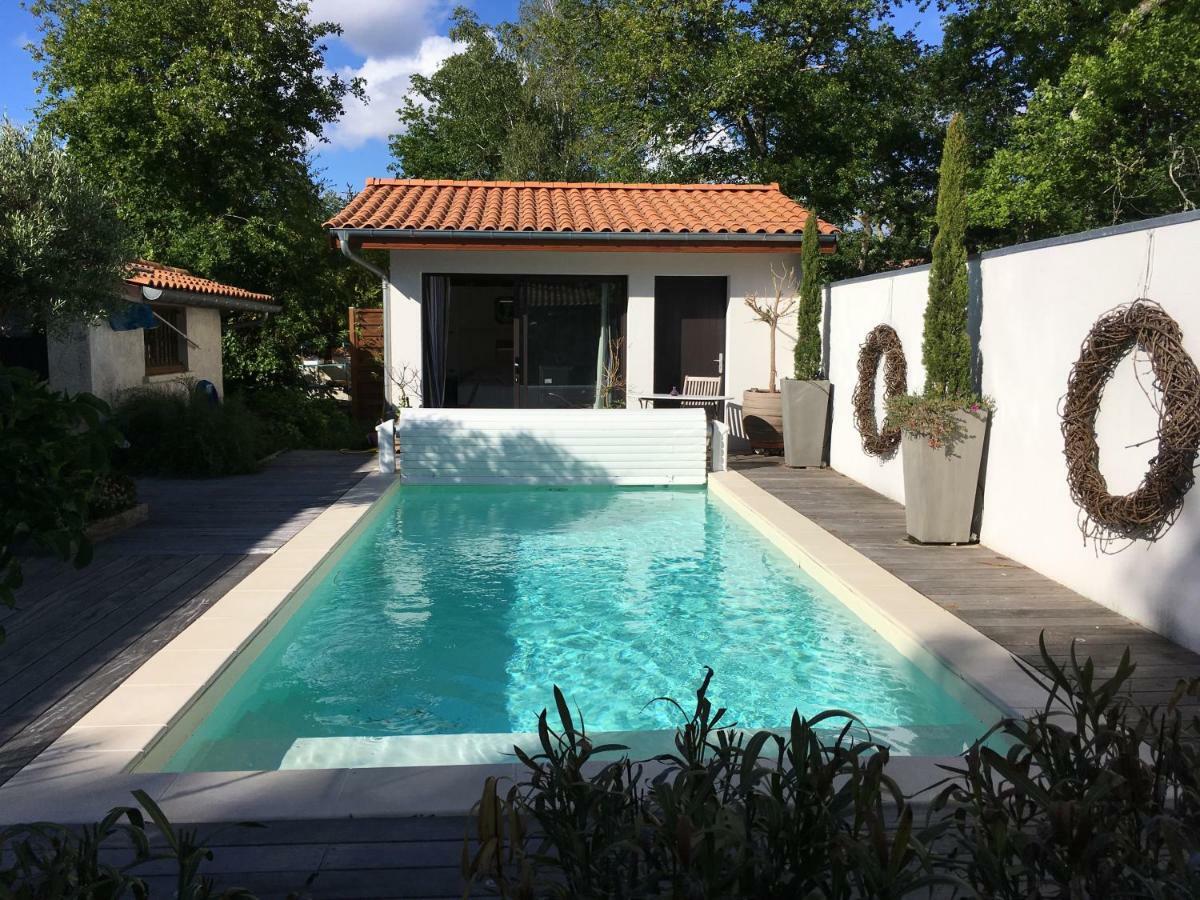 La Casa Bonita Bed and Breakfast Martignas-sur-Jalle Exteriör bild